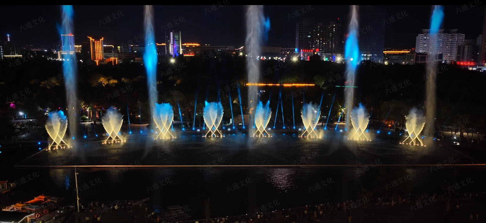Water Screen Movie Design Essentials